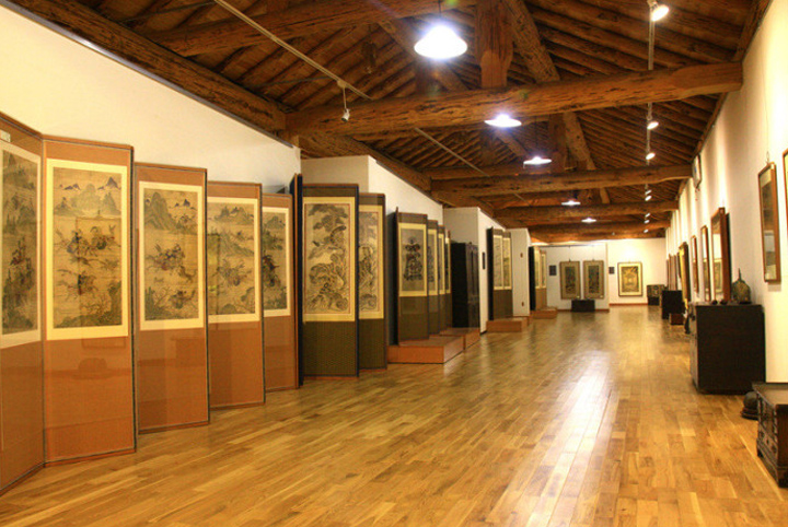 Gallery Thumb 2